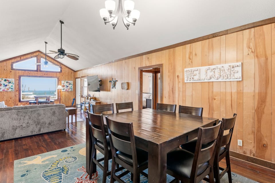 SN0814: Beech Nut | Dining Area