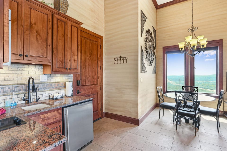 Dining space ideally located adjacent to the kitchen