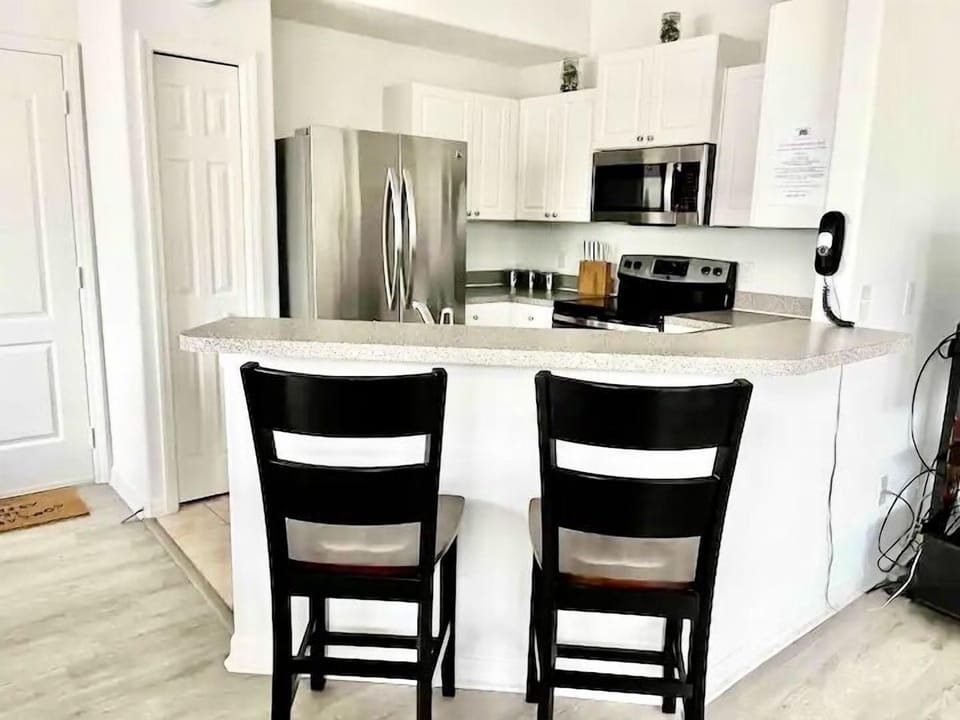 A two seater breakfast bar