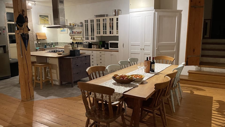 Kitchen/dining area