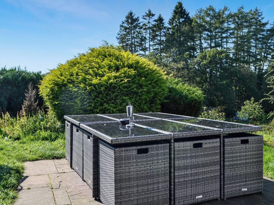 Sitting-out-area | The Granary - Bailey Mill, Newcastleton