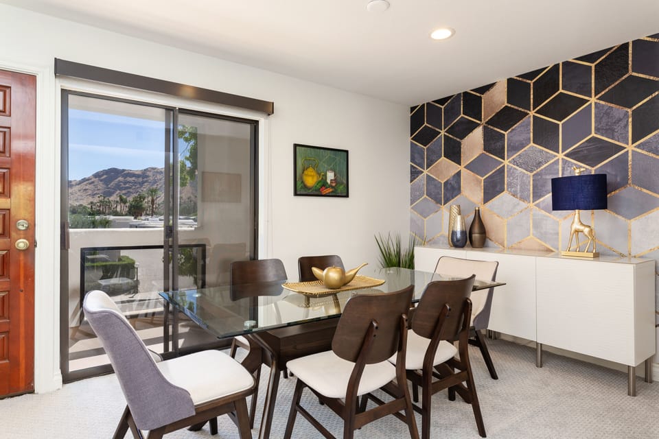 Dining area with more views for miles!