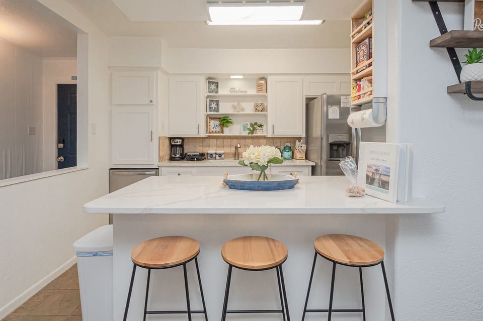 Fully stocked kitchen! Everything you need is here!