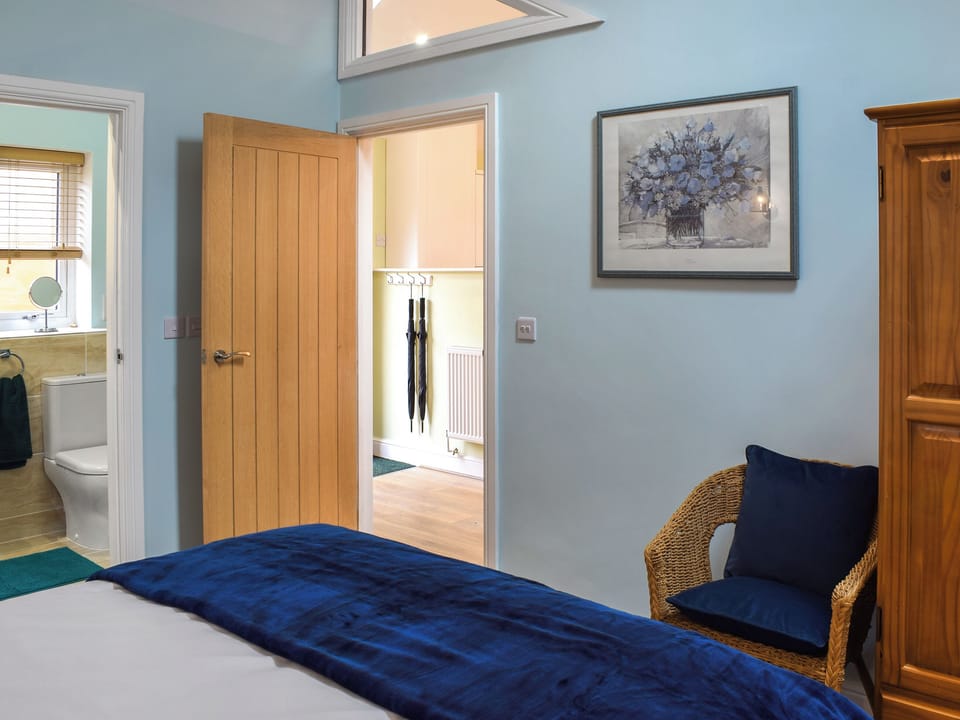 Double bedroom | The Squirrels, Malvern