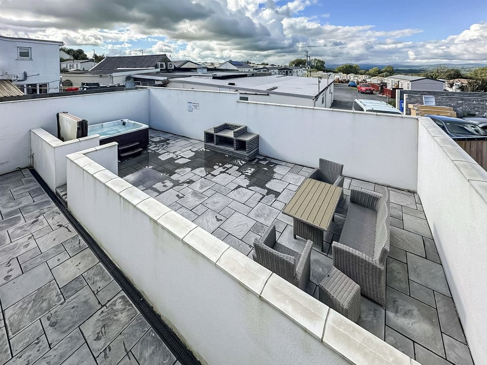 Terrace | South Carvan View, Tavernspite