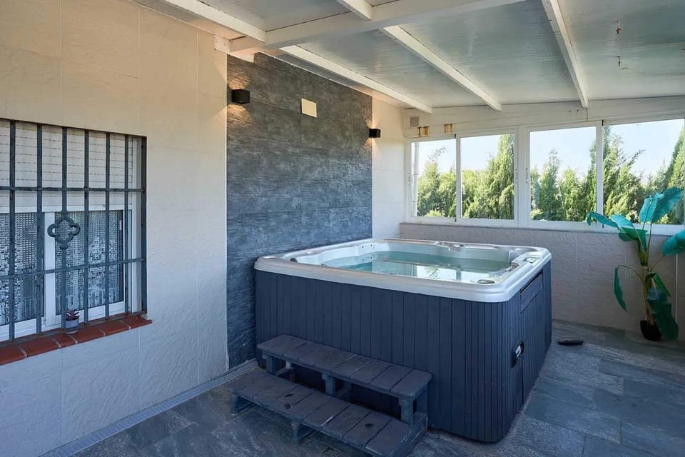 Jacuzzi