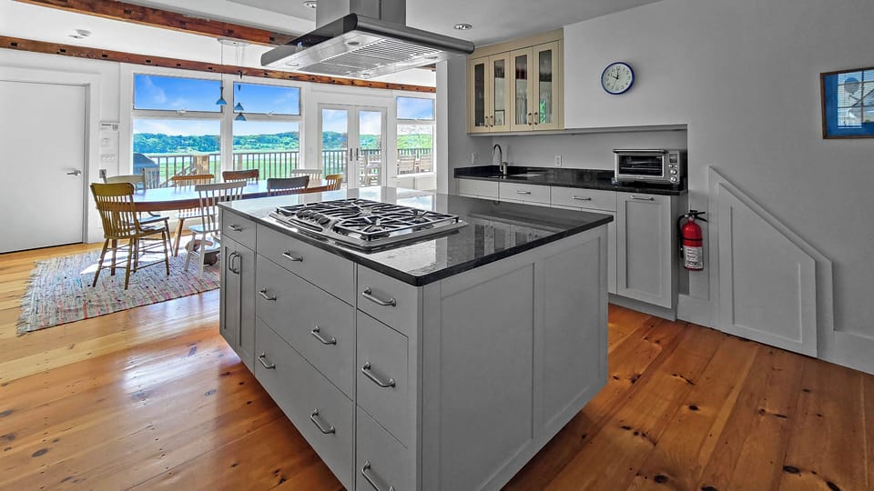 Nicely equipped kitchen opens to the dining area