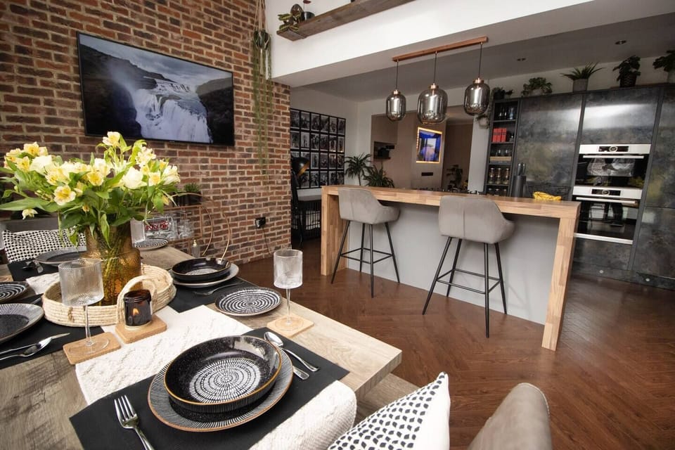 21502017-38f1-47e3-ba03-39c1100030de