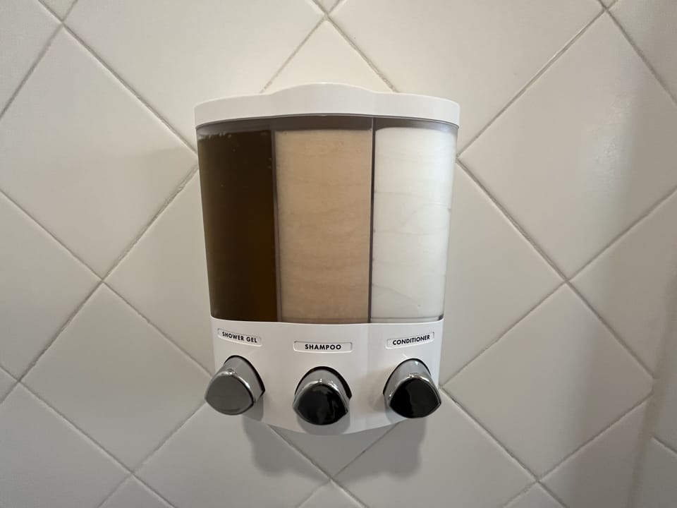 Shower gel, shampoo and conditioner dispenser