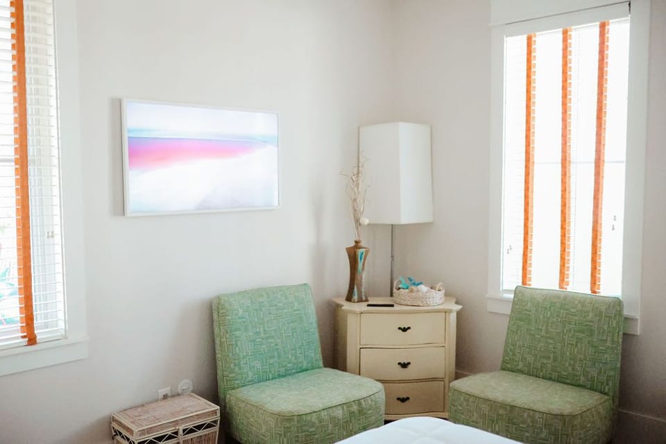 Mother in law suite seating area