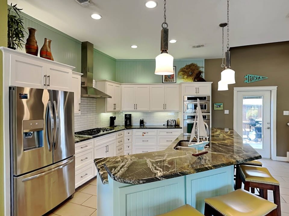 Gourmet Kitchen