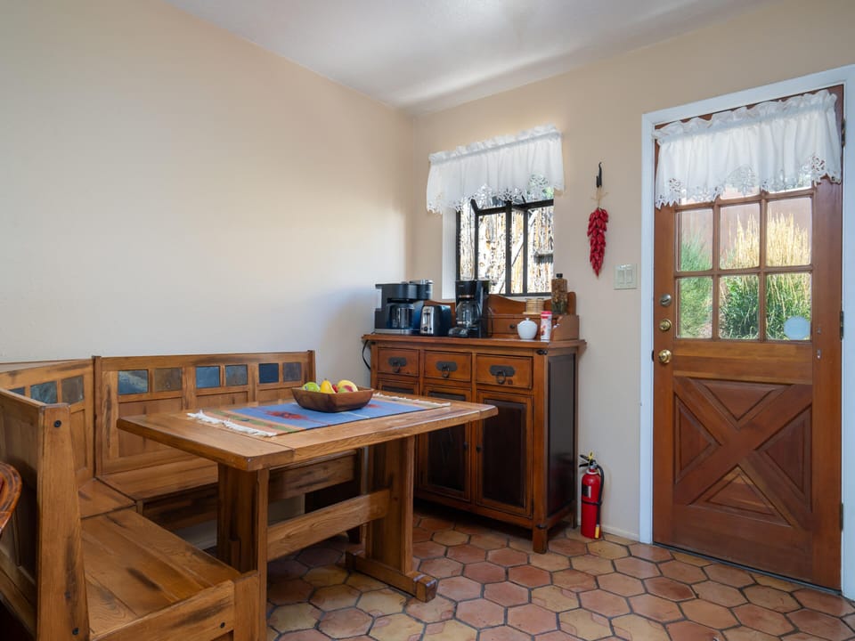 Breakfast Nook