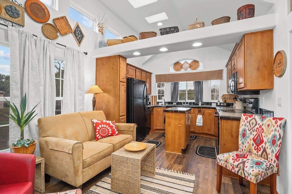 Seating for four in the quaint living room.
