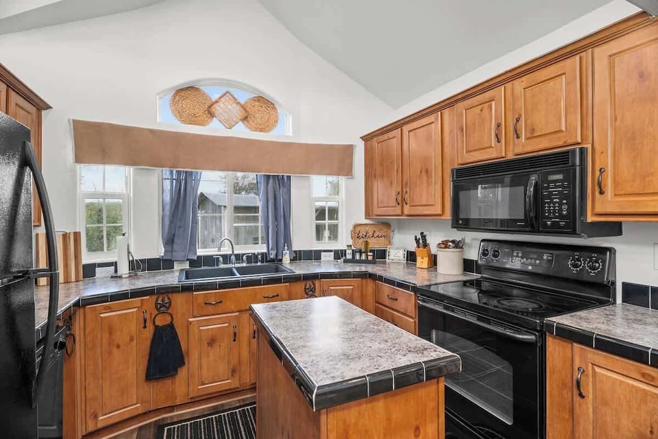 Perfect space for whipping up a meal.