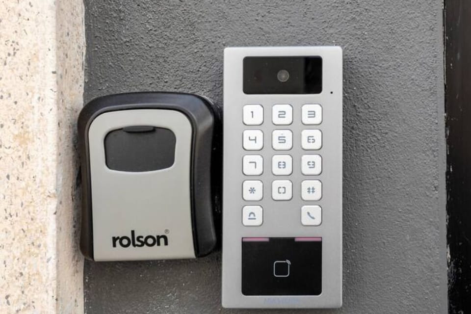 Keyless Entry 