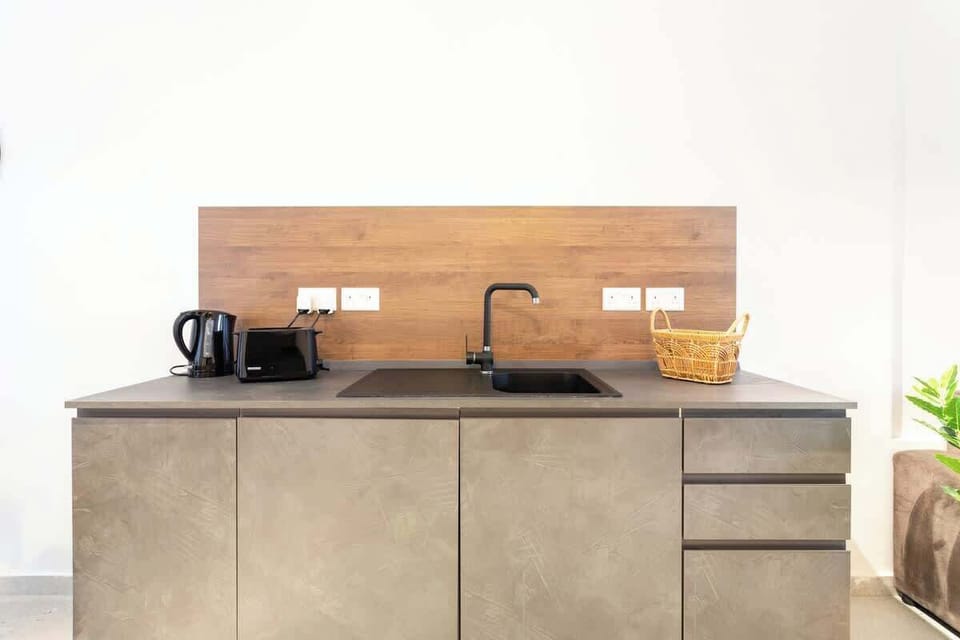 The Kitchen - From market-fresh ingredients to homemade delights. Unleash your inner chef in our modern, well-appointed kitchen