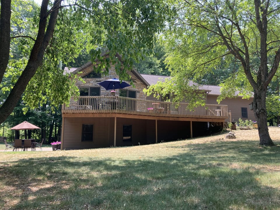 Ground level private suite.  Secured from upper level - breathtaking views.