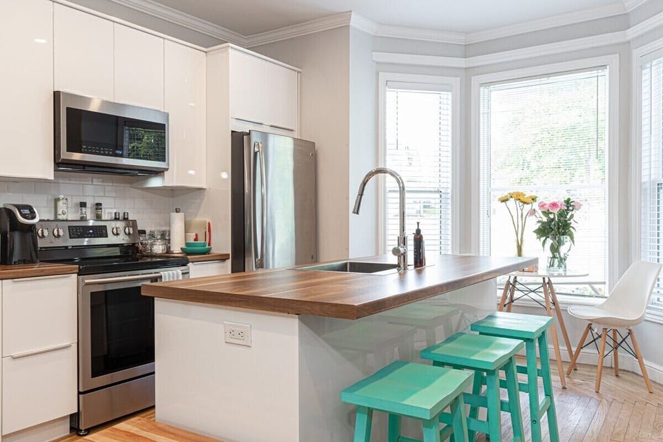 Fully equipped kitchen