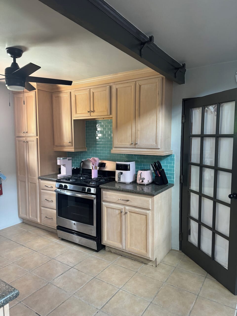 kitchen (1)