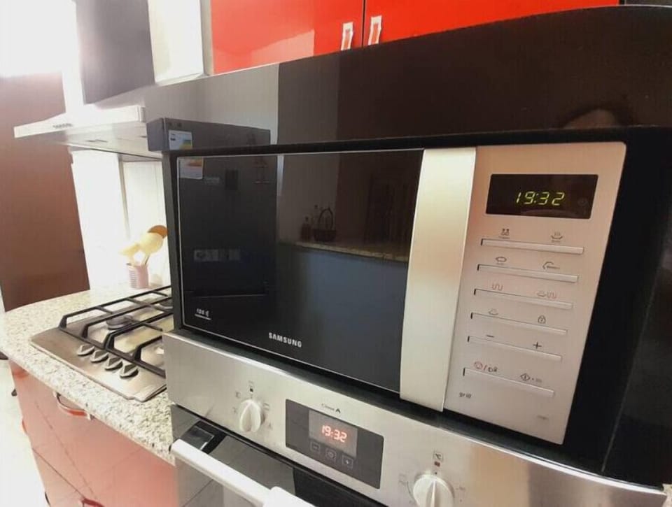 Microwave