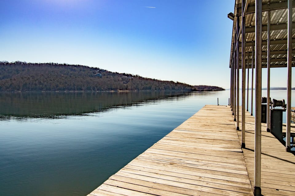 SWIM DECK