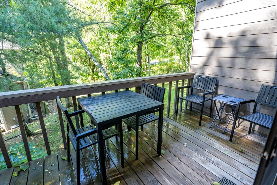 The outdoor dining table is perfect for enjoying the crisp mountain air!