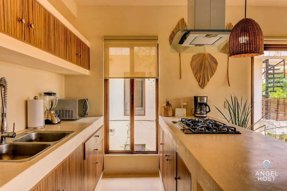 Lots of counter space for easy meal prep