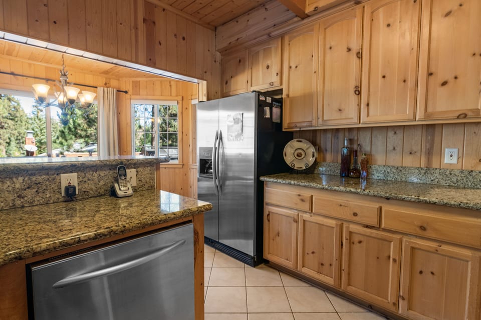 Kitchen - Fully equipped