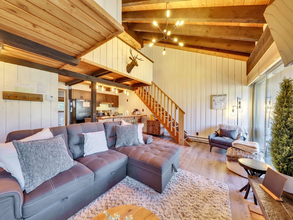 Main Level Living Room