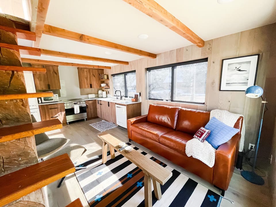 Welcome to Swissentury