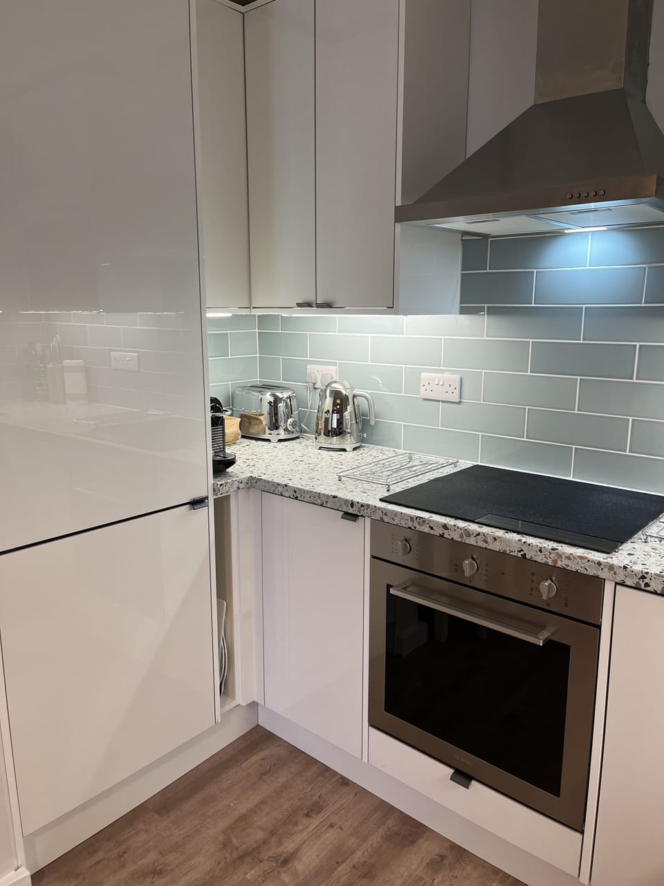 Bright and modern kitchen