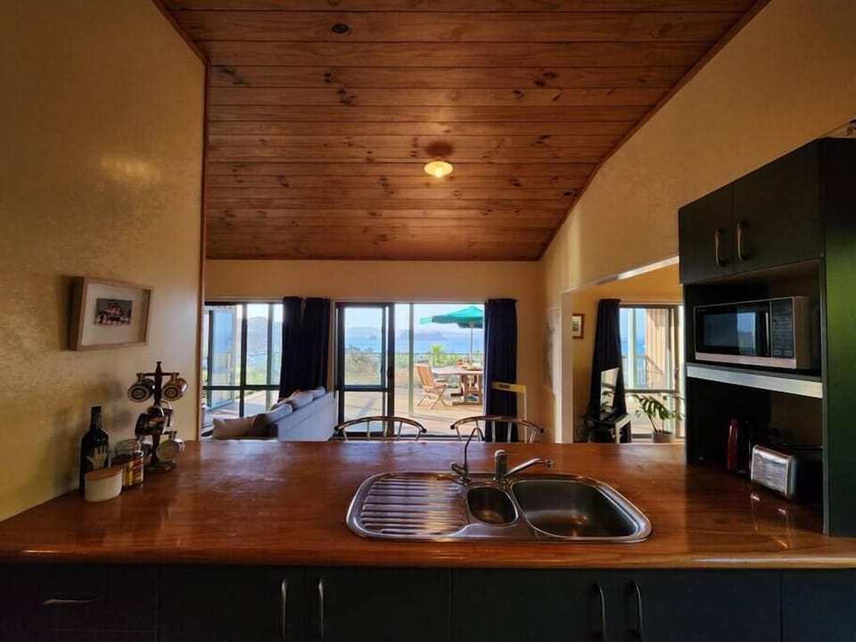 Kitchen (1)