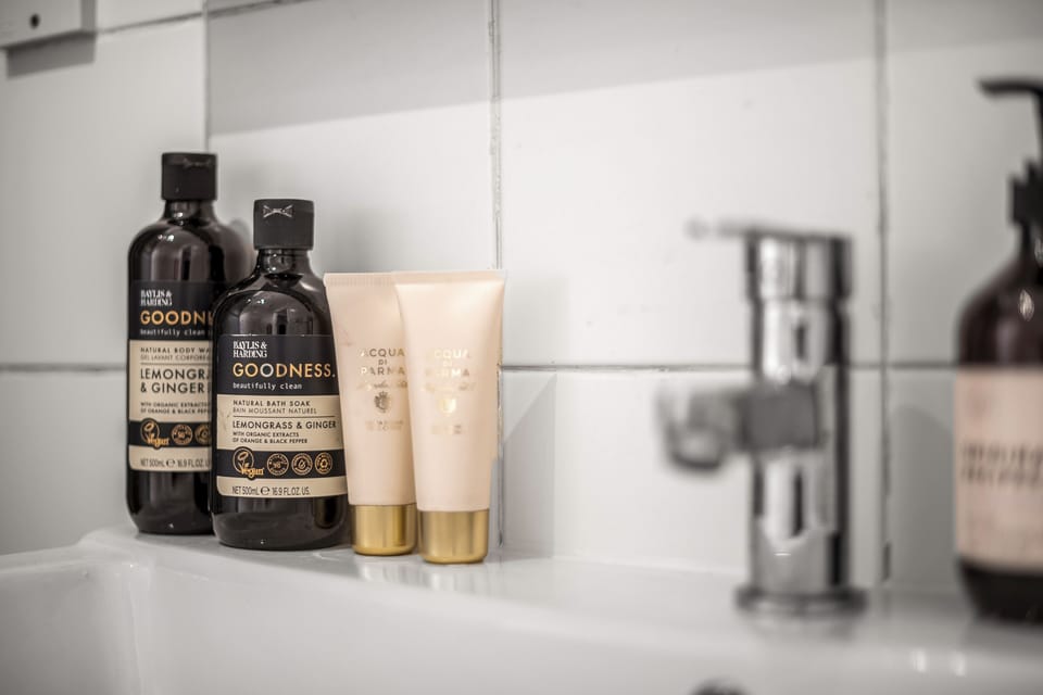 Bathroom amenities