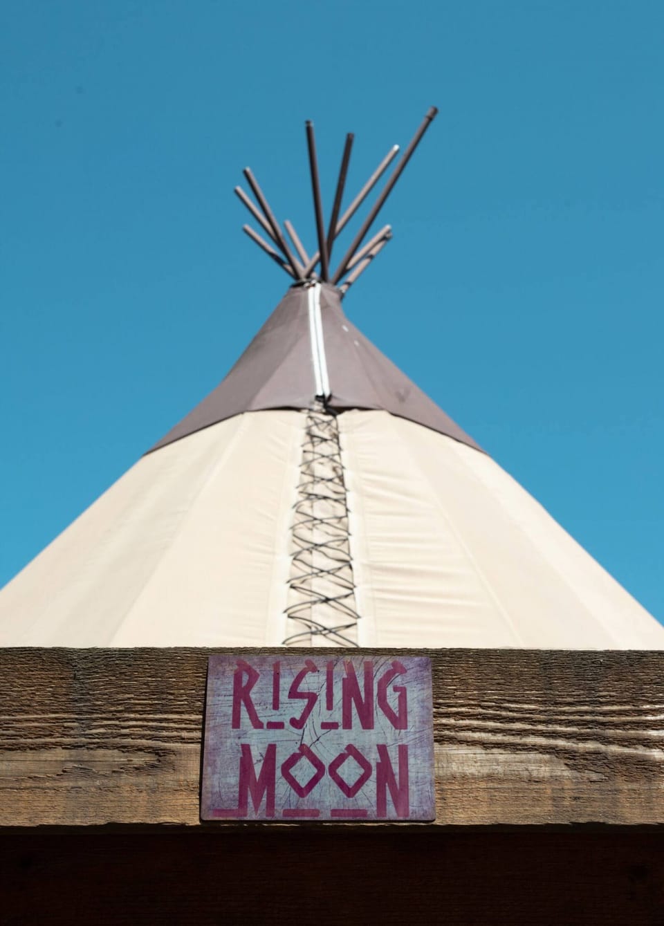 Rising Moon Tipi 8