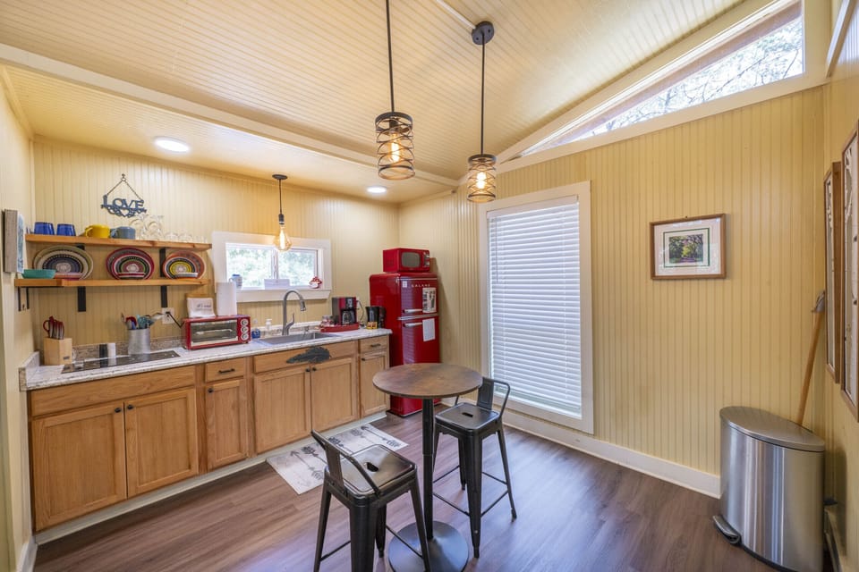 A blend of Hill Country charm and modern amenities.