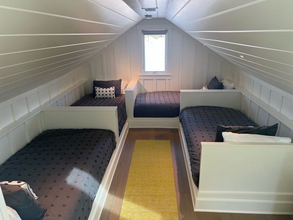 Upper Level Twin Beds