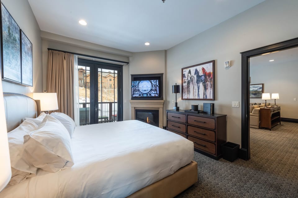 Primary Suite