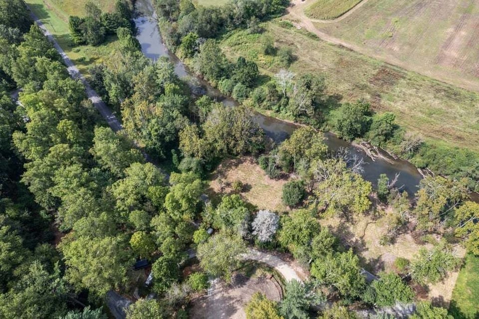 Roamly Getaways has property all the way to the river.  Feel free to stroll down to the river to fish or watch the sunset.  