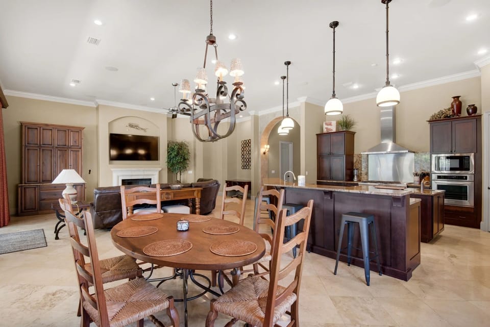 Dining table 