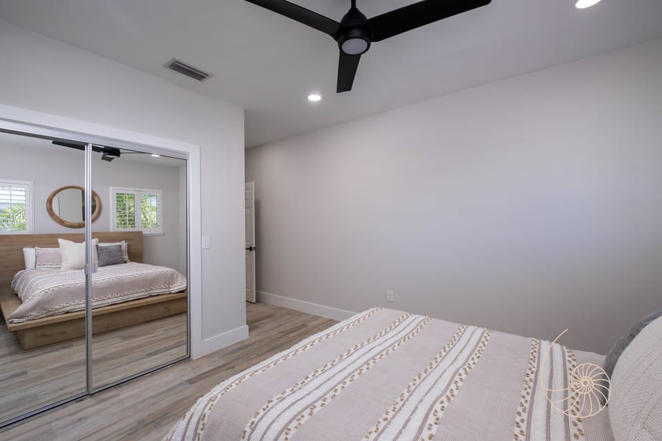 Guest Bedroom 4, Queen