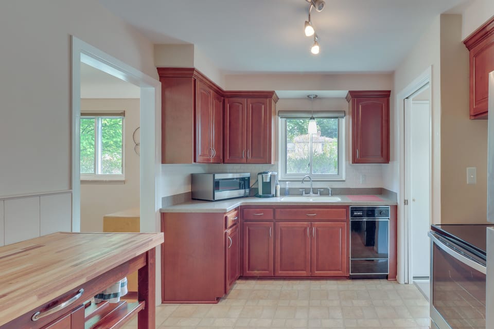 Kitchen | Cooking Basics | Keurig Coffee Maker