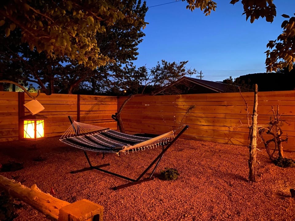 "The cottage felt like home as soon as I stepped in. It was very comfortable with all the amenities."