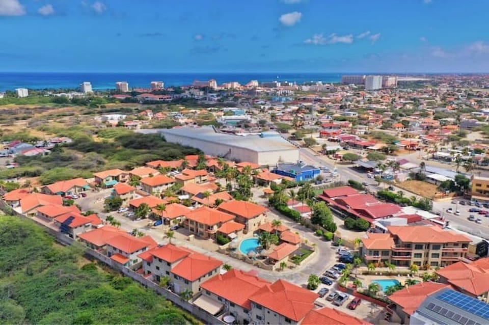 10-min walk to the main high-rise hotel area, beach and restaurants.
