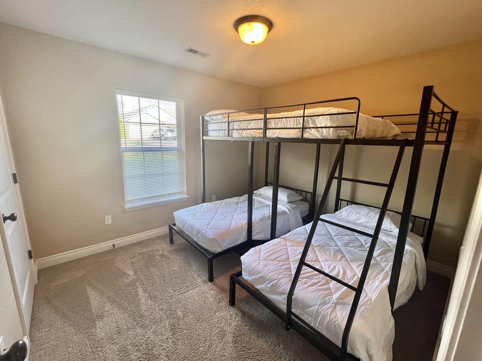 Full over 2 twin beds