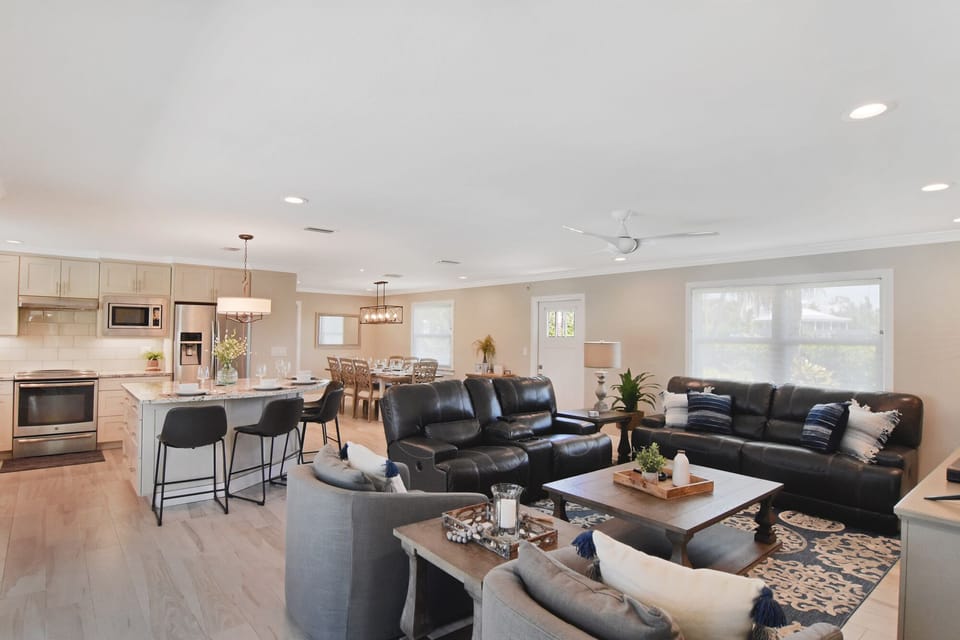 Open Living/Kitchen/Dining