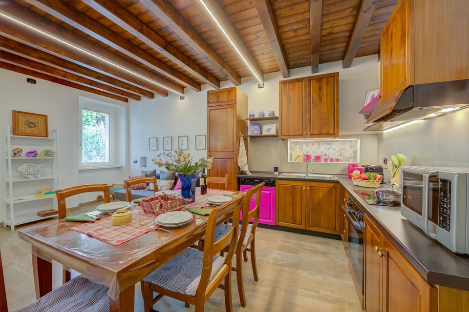 Kitchen and dining area