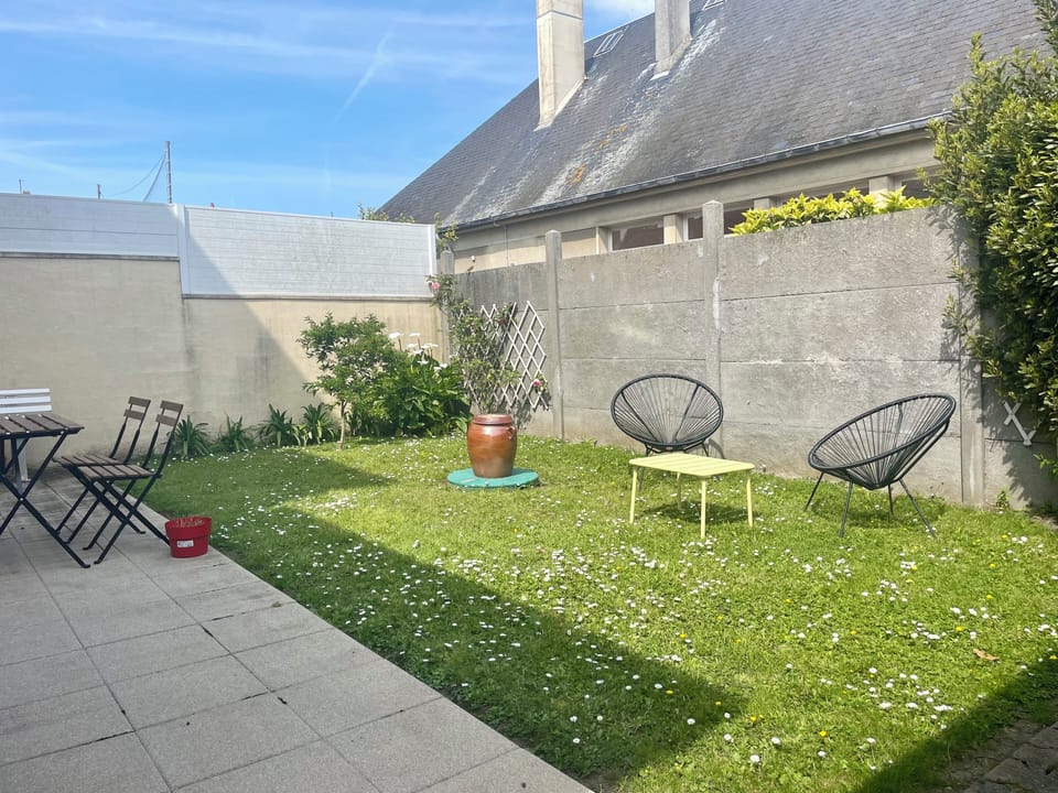 034ee478-0200-4815-adc7-f088f9549e7d