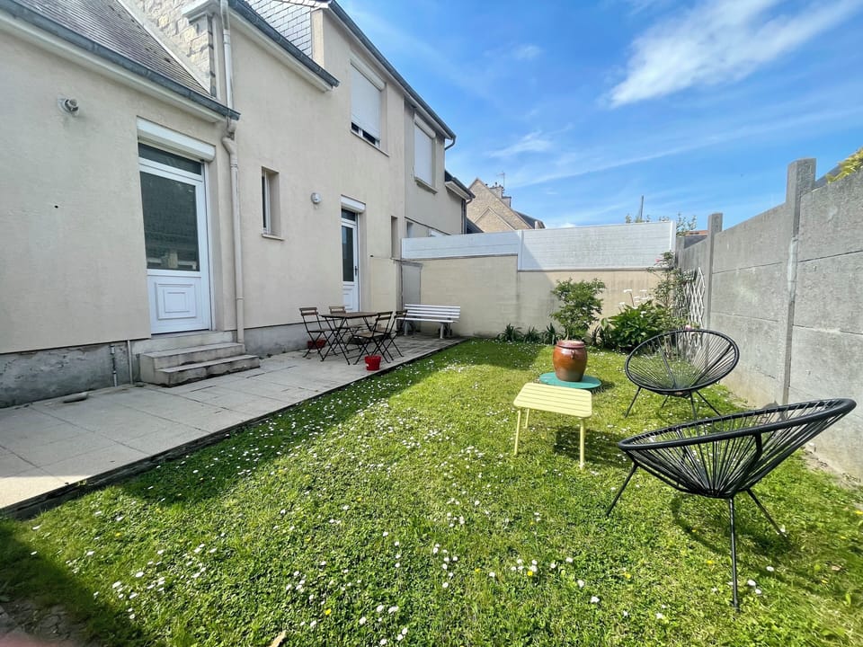 fbf5a53d-b1ce-4cef-8325-a369e8fec3a4