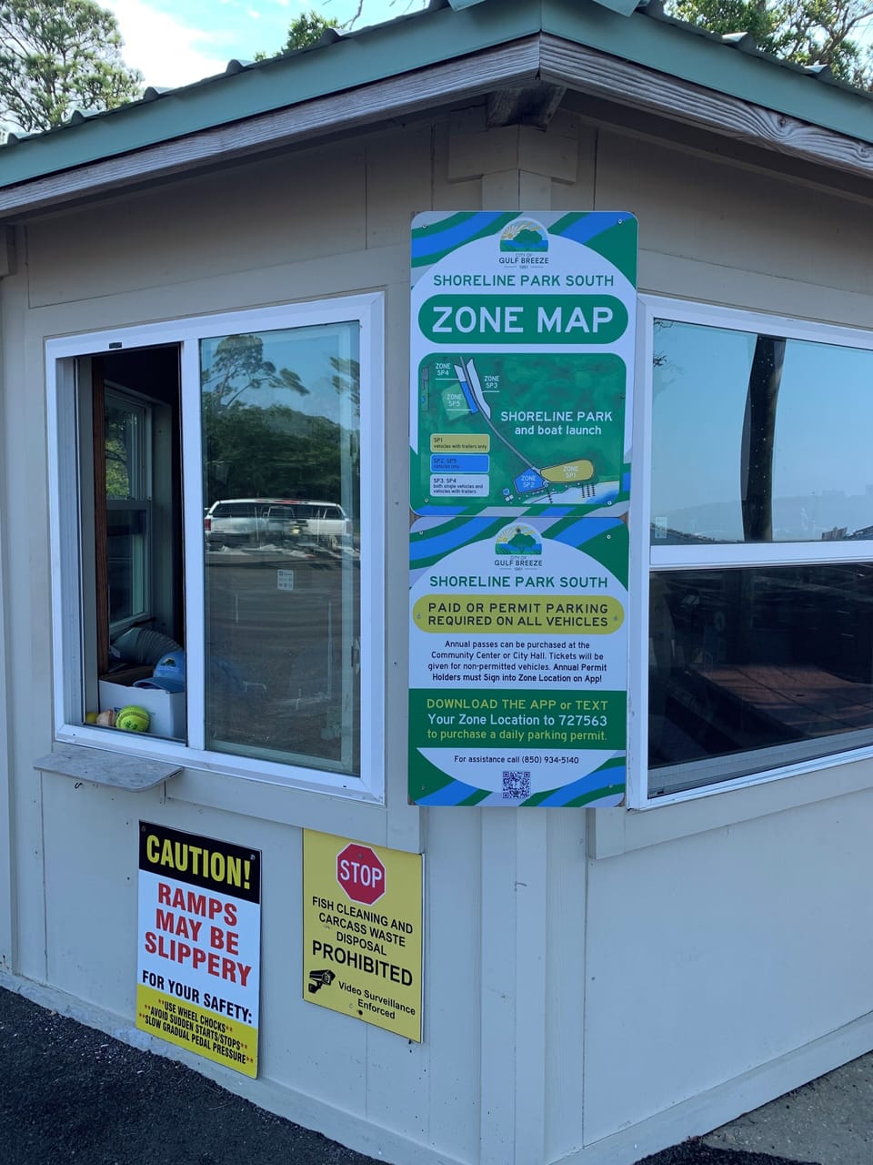 Pay by app for Shoreline park boat launch ($15  for 24 hrs parking)
Dawn-dusk