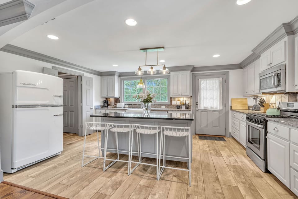 Kitchen (1)